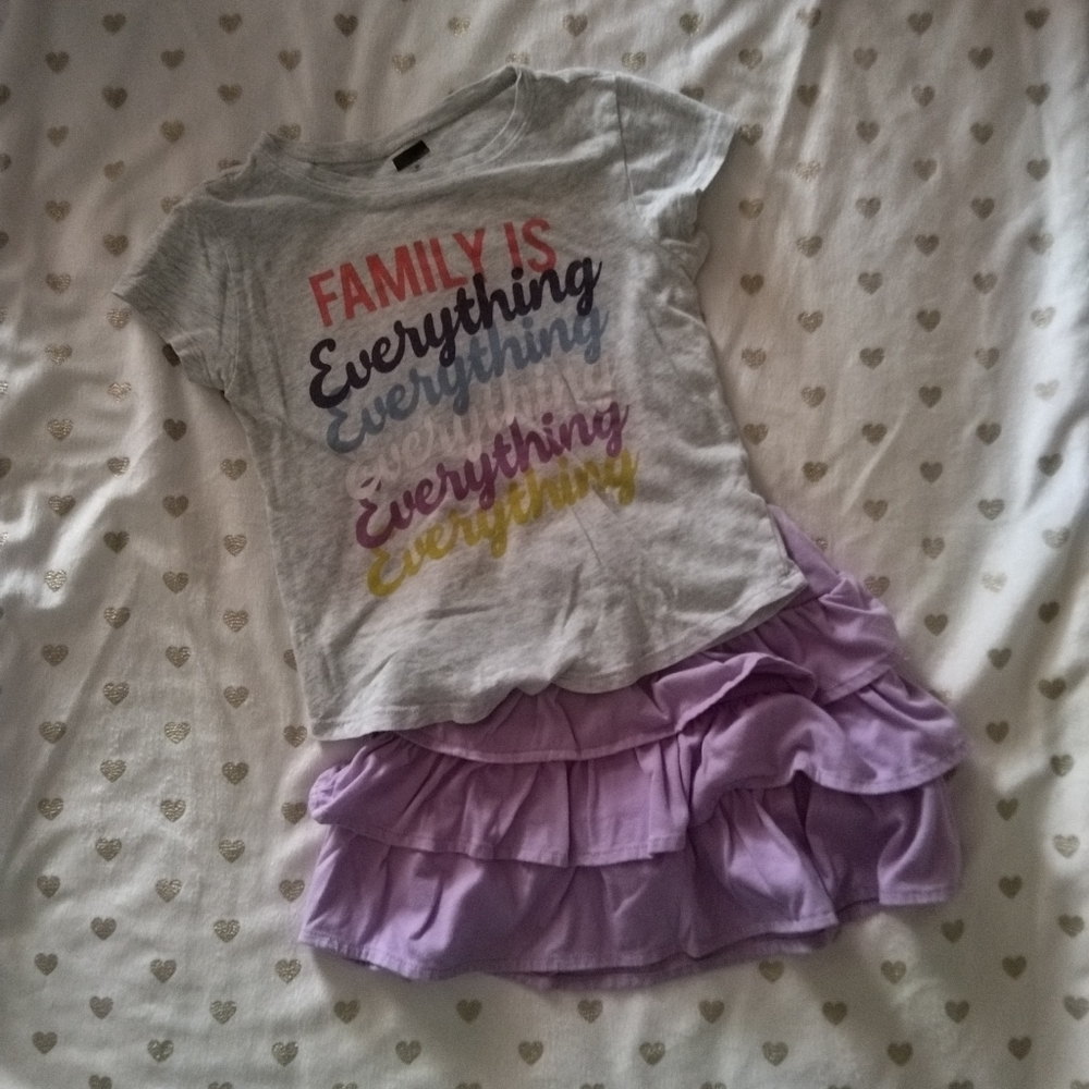 10/$40 Girl's 2pc. Outfit